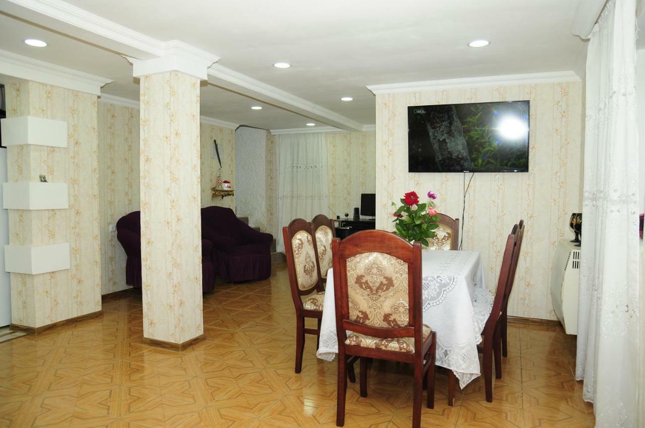 קאחתי Guest House Ivo מראה חיצוני תמונה