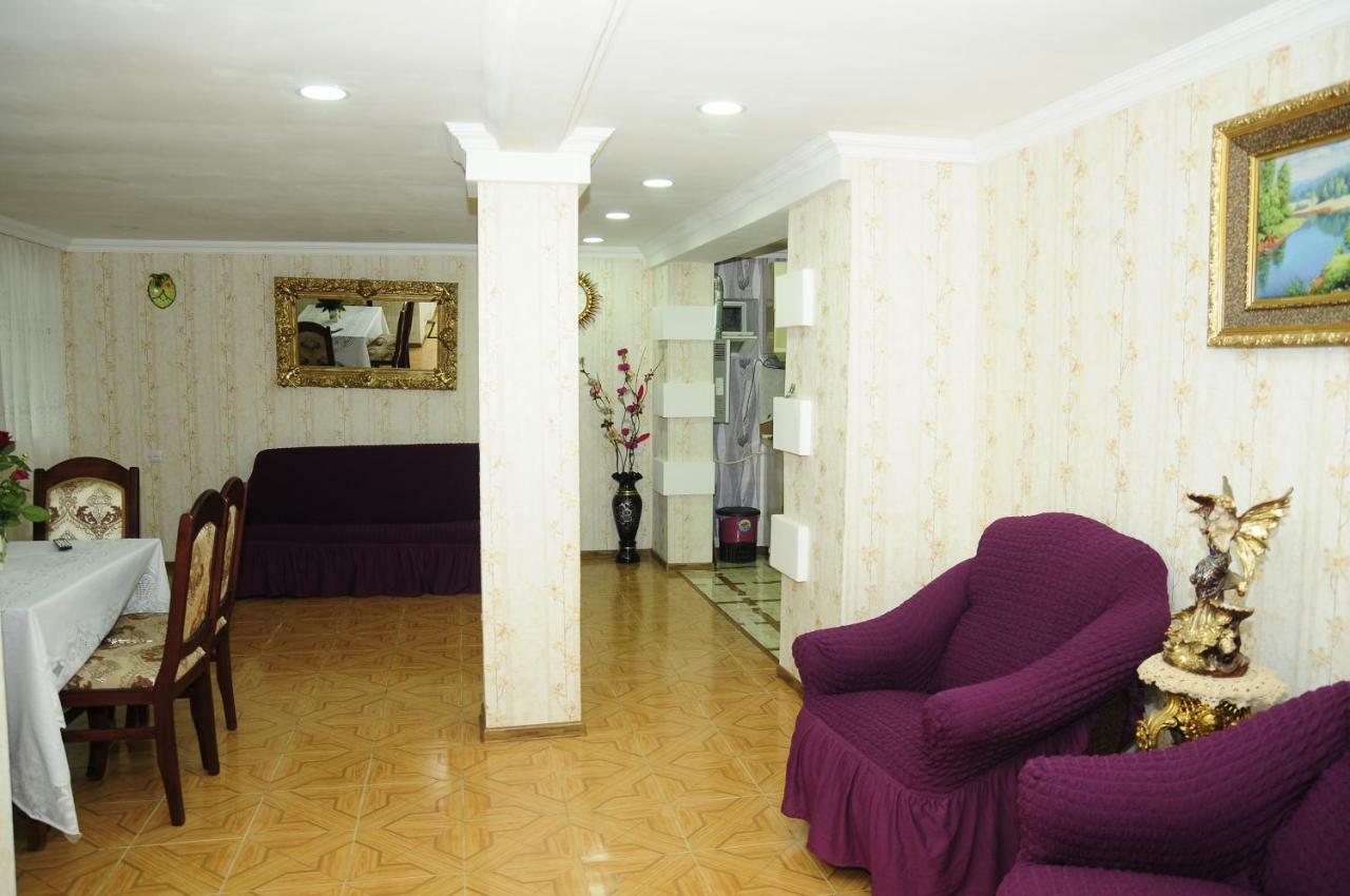 קאחתי Guest House Ivo מראה חיצוני תמונה